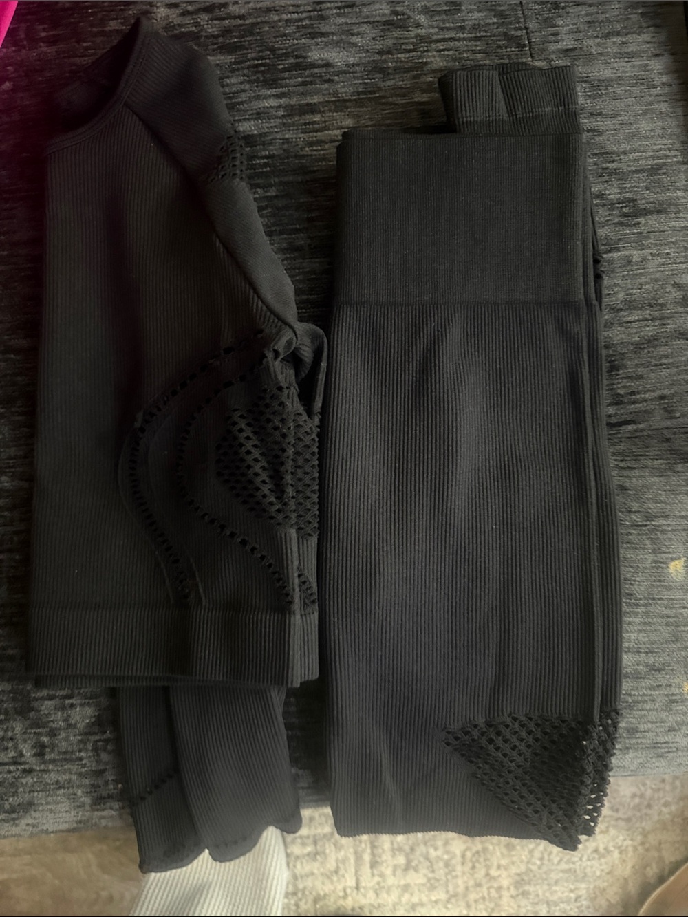 Private Label Black Ribbed Seamless Leggings with Mesh Accents